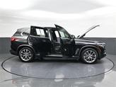 Thumbnail of 2019 Black Sapphire Metallic BMW X5