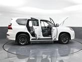 Thumbnail of 2019 Starfire Pearl Lexus GX 460