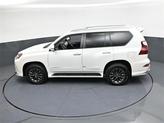 Thumbnail of 2019 Starfire Pearl Lexus GX 460