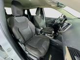 Thumbnail of 2016 Bright White Clearcoat Jeep Cherokee