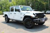 Thumbnail of 2021 Bright White Clearcoat Jeep Gladiator