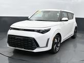 Thumbnail of 2023 Snow White Pearl Kia Soul