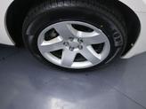 Thumbnail of 2010 Stone White Clearcoat Dodge Charger