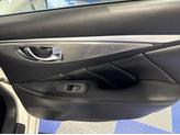 Thumbnail of 2017 White INFINITI Q50