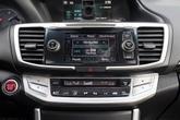 Thumbnail of 2013 White Orchid Pearl Honda Accord