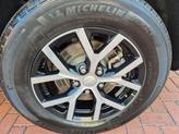 Thumbnail of 2024 Diamond Black Jeep Grand Cherokee L
