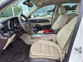 Thumbnail of 2013 White Diamond Clearcoat Chevrolet Malibu