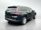 Thumbnail of 2022 Diamond Black Crystal Pearlcoat Jeep Grand Cherokee L