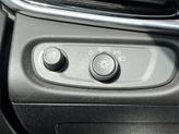 Thumbnail of 2018 Iridescent Pearl Tricoat Chevrolet Volt