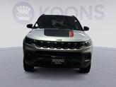 Thumbnail of 2024 Silver Zynith Metallic Clearcoat Jeep Compass