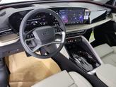 Thumbnail of 2025 Grenadine Red Metallic Audi Q5