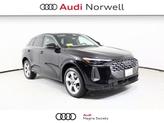 Photo of 2025 Mythos Black Metallic Audi Q5
