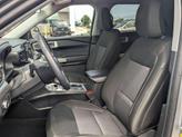 Thumbnail of 2022 Iconic Silver Metallic Ford Explorer