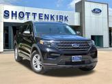 Photo of 2022 Agate Black Metallic Ford Explorer