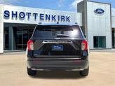 Thumbnail of 2022 Agate Black Metallic Ford Explorer