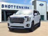 Thumbnail of 2021 Summit White GMC Yukon XL