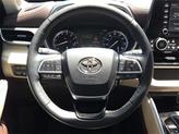Thumbnail of 2020 Blizzard Pearl Toyota Highlander