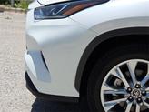 Thumbnail of 2020 Blizzard Pearl Toyota Highlander