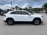 Thumbnail of 2025 Opal White Pearl Volkswagen Atlas Cross Sport
