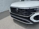 Thumbnail of 2025 Opal White Pearl Volkswagen Atlas Cross Sport