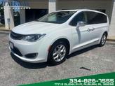 Thumbnail of 2020 Bright White Clearcoat Chrysler Pacifica