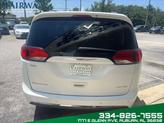 Thumbnail of 2020 Bright White Clearcoat Chrysler Pacifica