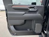 Thumbnail of 2025 Onyx Black GMC Sierra 2500