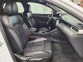 Thumbnail of 2022 Glacial White Pearl Kia K5