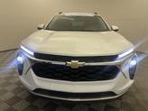 Thumbnail of 2025 Summit White Chevrolet Trax