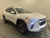 Thumbnail of 2025 Summit White Chevrolet Trax