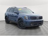 Photo of 2024 Midnight Black Kia Telluride