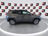 Thumbnail of 2022 Granite Crystal Clearcoat Metallic Jeep Compass