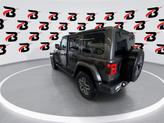 Thumbnail of 2025 Granite Crystal Clearcoat Metallic Jeep Wrangler