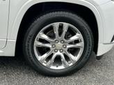 Thumbnail of 2020 Iridescent Pearl Tricoat Chevrolet Traverse