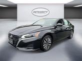 Thumbnail of 2024 Black Nissan Altima