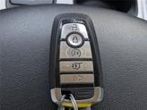 Thumbnail of 2022 Star White Metallic Tri-Coat Ford Edge