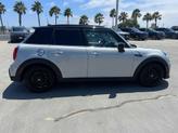 Thumbnail of 2023 White Silver Metallic MINI Hardtop