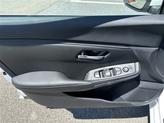 Thumbnail of 2025 Cloud White Nissan Sentra