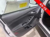 Thumbnail of 2015 Oxford White Ford Focus