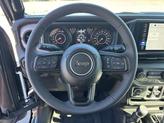 Thumbnail of 2025 Granite Crystal Metallic Clearcoat Jeep Gladiator