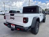 Thumbnail of 2025 Bright White Clearcoat Jeep Gladiator