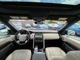 Thumbnail of 2017 Loire Blue Metallic Land Rover Discovery