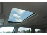 Thumbnail of 2017 White Frost Tricoat GMC Acadia