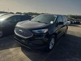 Photo of 2023 Black Metallic Ford Edge