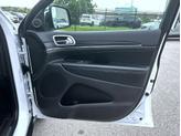 Thumbnail of 2020 Bright White Clearcoat Jeep Grand Cherokee