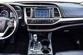 Thumbnail of 2017 WHITE Toyota Highlander