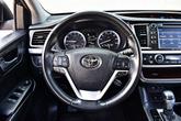 Thumbnail of 2017 WHITE Toyota Highlander