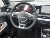 Thumbnail of 2025 Snow White Pearl Kia K5