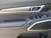 Thumbnail of 2025 Ebony Black Kia Telluride