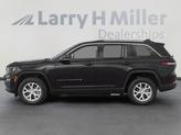 Thumbnail of 2024 Diamond Black Jeep Grand Cherokee